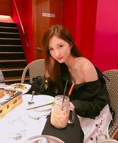 于大梦生活照,窥见明星日常生活的温馨瞬间  第3张