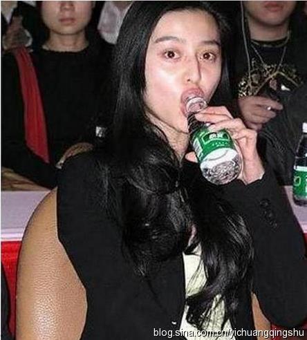 明星被挠脚,笑料百出！  第3张