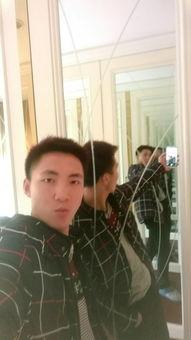 网红嘉哥照片,网红魅力瞬间捕捉  第2张