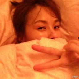 蔡妍素颜生活照,真实展现明星日常魅力